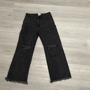 Princess Polly wide straight leg distressed dark grey/black jeans size US 6